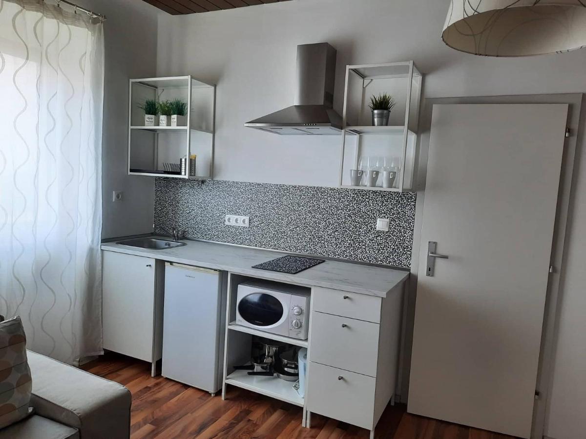 Das Tulpen Apartment Weiden am See Dış mekan fotoğraf