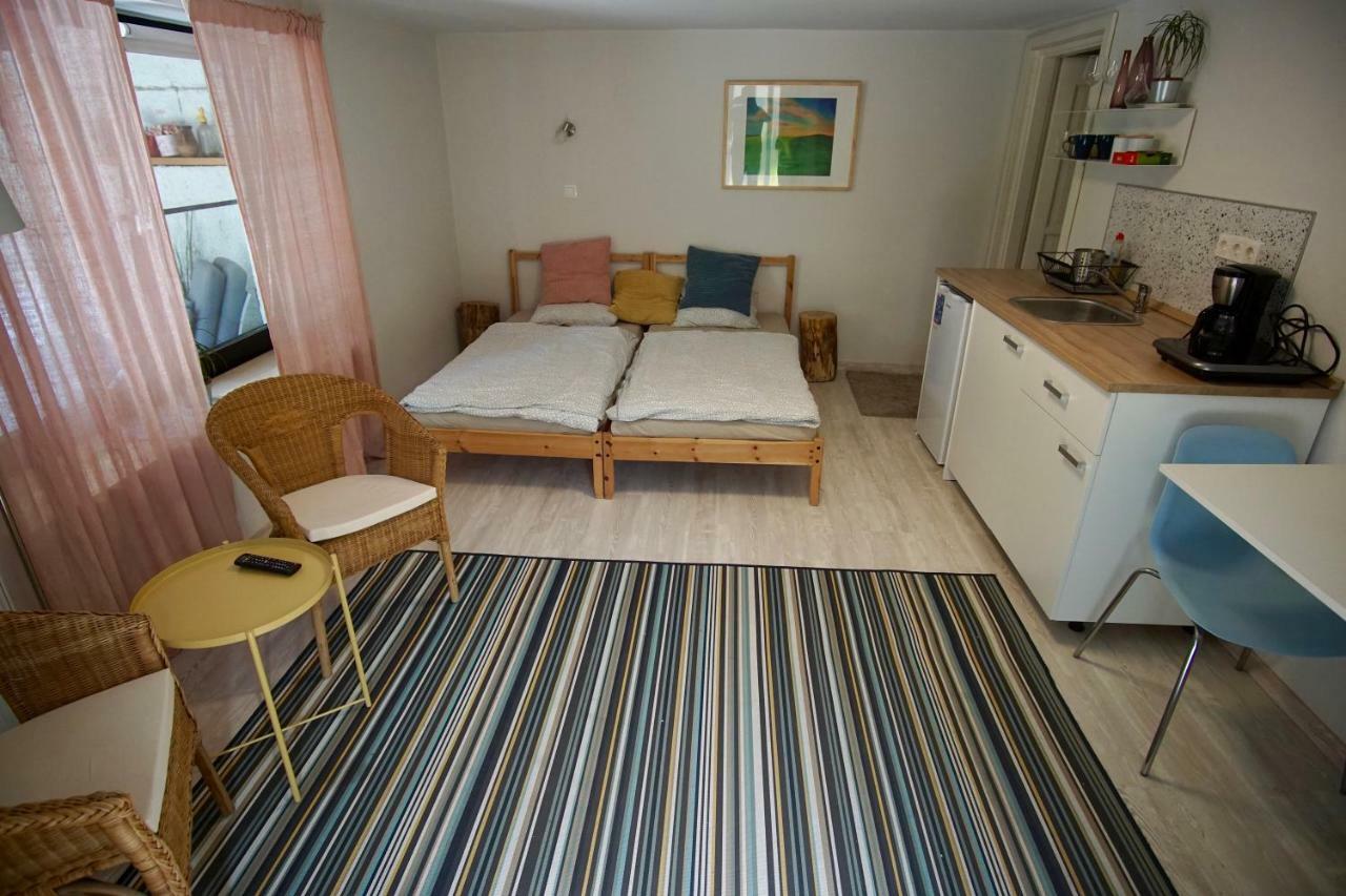 Das Tulpen Apartment Weiden am See Dış mekan fotoğraf