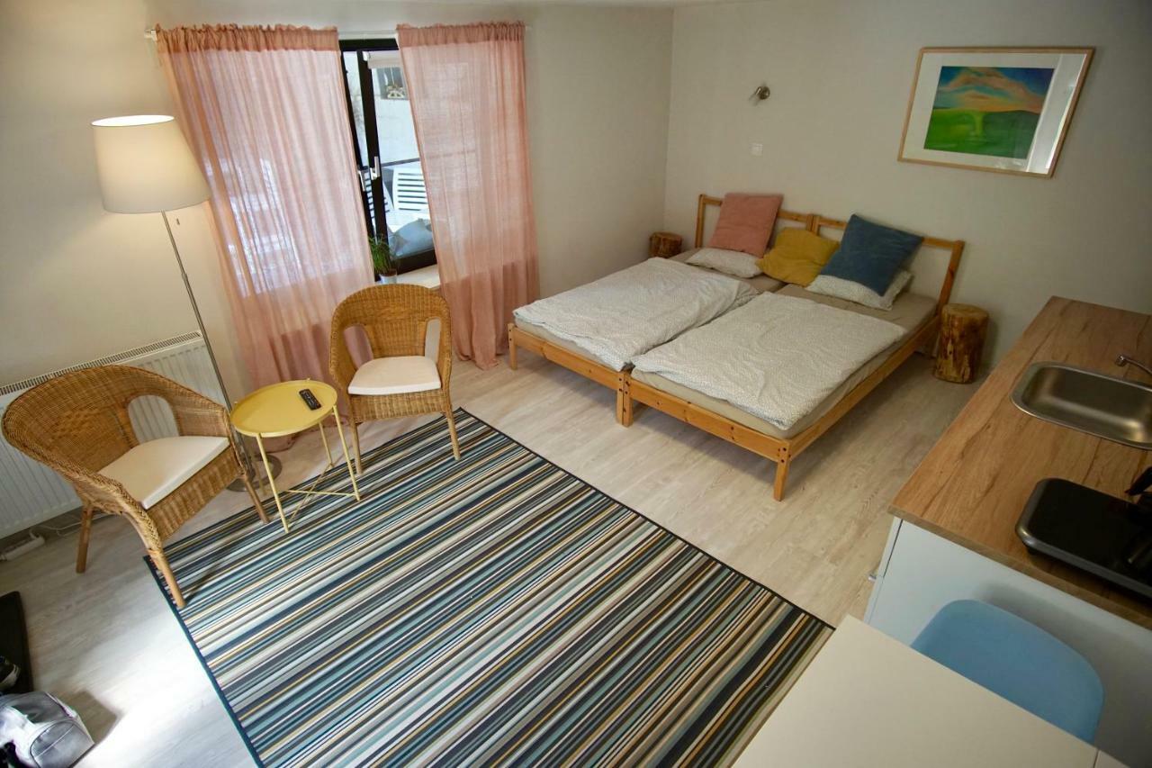 Das Tulpen Apartment Weiden am See Dış mekan fotoğraf